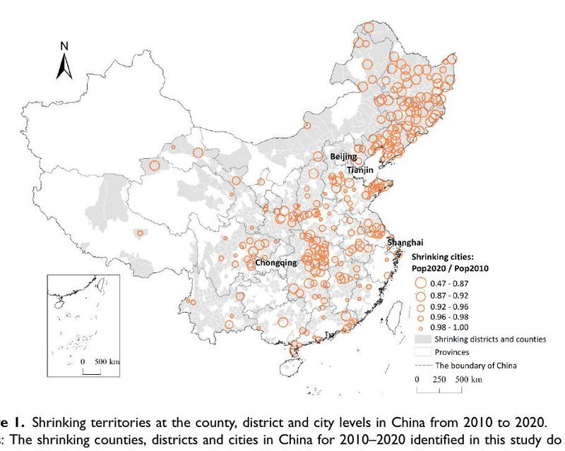 Shrinking cities in China: Evidence from the latest two population censuses 2010–2020